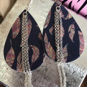 Handmade Feather‎ and Chain Earrings